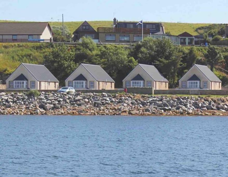 Dolphin View Cottages Portmahomack Exteriör bild