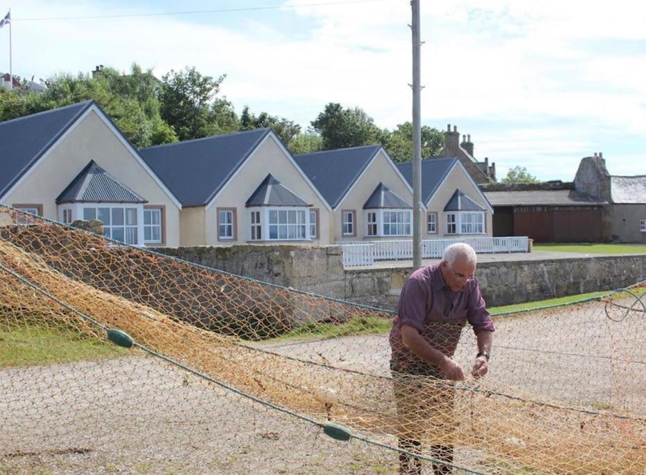 Dolphin View Cottages Portmahomack Exteriör bild